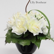 アマリリス＆ローズ　￥7,800（税込）  H20×W18（茶色茎以外のサイズ）