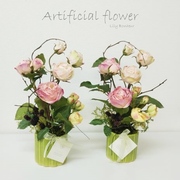 ￥4,600（税込）高さ30㎝程　狭いスペースにも起きやすいアレンジ